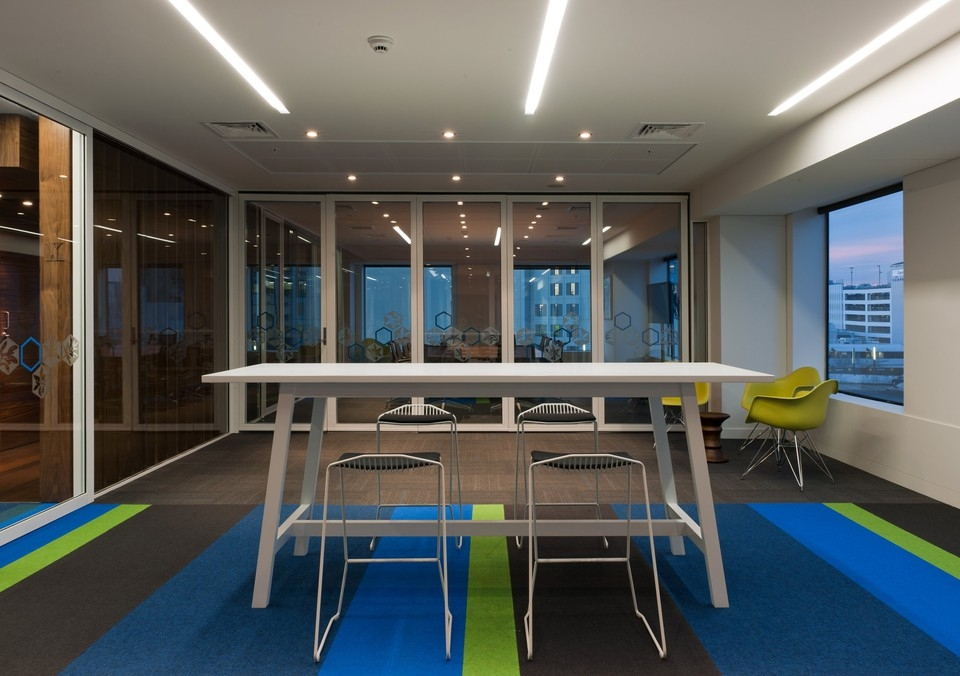 <a href=http://m.tw1o.cn/tags-670.html target=_blank class=infotextkey>办公室空间布局</a>设计